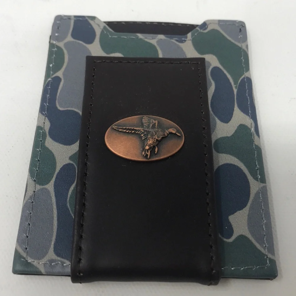 Zep Pro Mallard Magnetic Front Pocket Old School Camo Leather Wallet, OS - Green